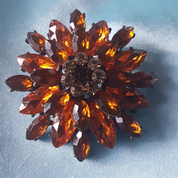 New Vintage rustic orange brooch